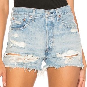 Levi’s 501 short brand new with tags never worn
